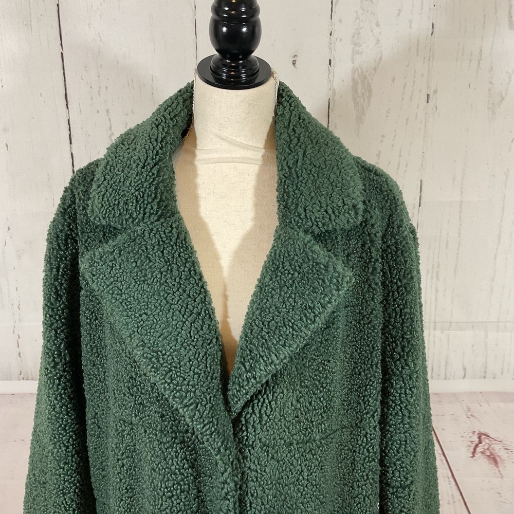 Monrow Teddy Coat Women L Green Faux Fur Sherpa Mid Length Chic Edgy Mob Wife - Picture 4 of 15